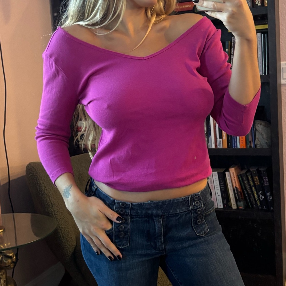 Ann Taylor Fuchsia V-Neck Long Sleeve Top